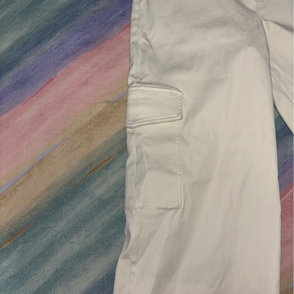SPANX Eggshell Stretch Twill Cropped Cargo Trouser Size Large - Picture 7 of 10